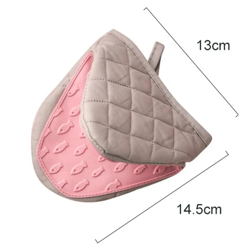 1PCS Fish-Shaped Silicone Oven Glove | Anti-Scald Heat-Resistant Kitchen Glove, Multi-Purpose Dish & Tray Holder