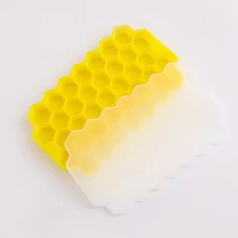 4/2/1PCS Silicone Ice Cube Mold with Lid – 148-Cavity Large-Capacity Ice Tray | BPA Free, Food-Grade, Reusable Ice Maker